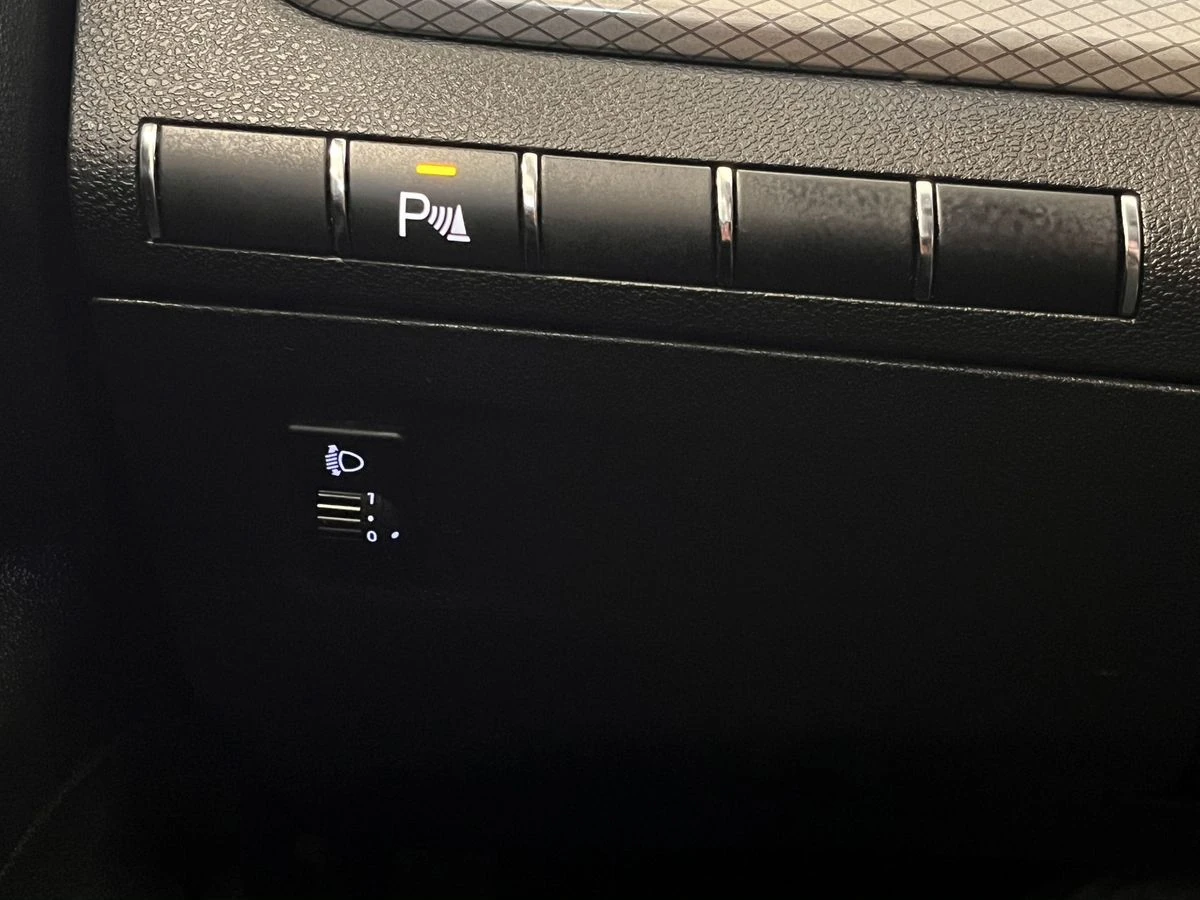 Lada (ВАЗ) Vesta, 2023г, передний привод, механика