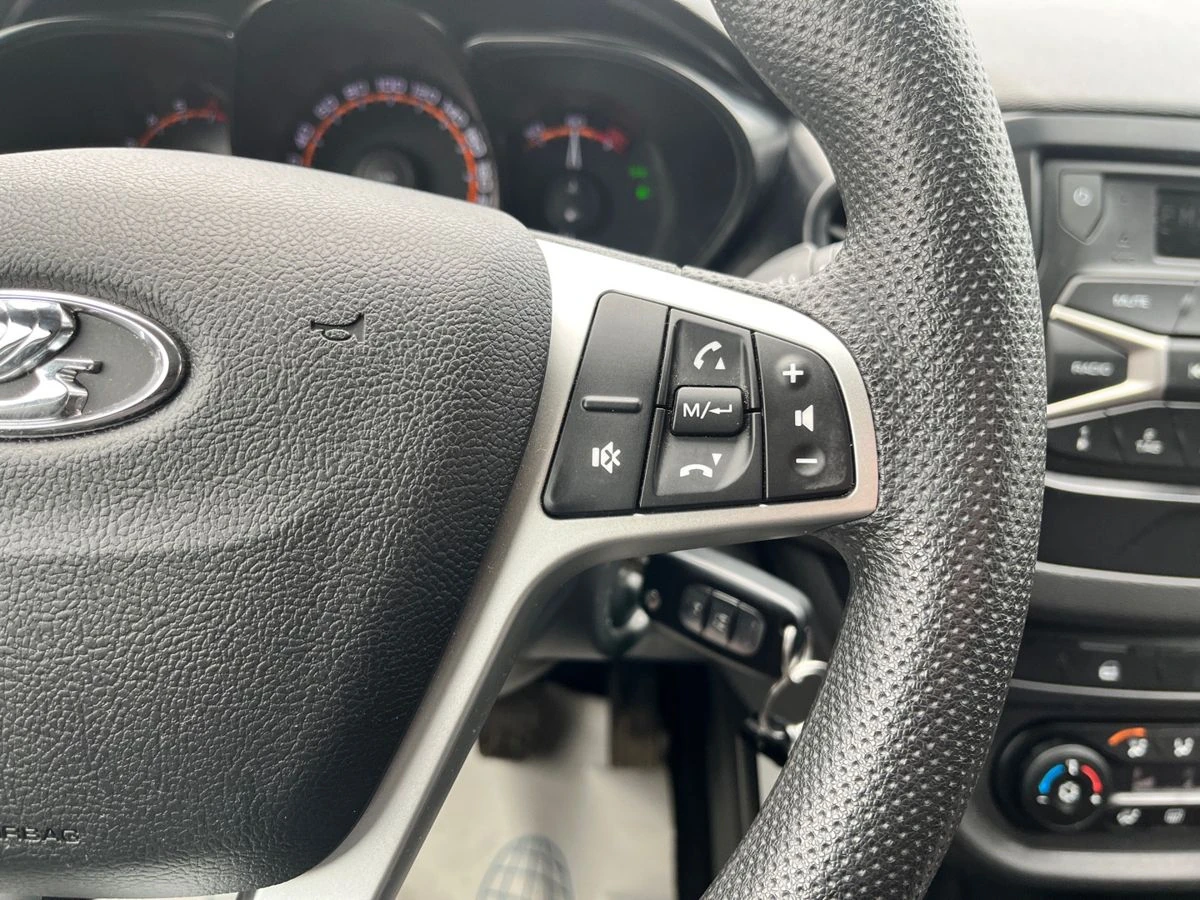 Lada (ВАЗ) Vesta, 2020г, передний привод, механика