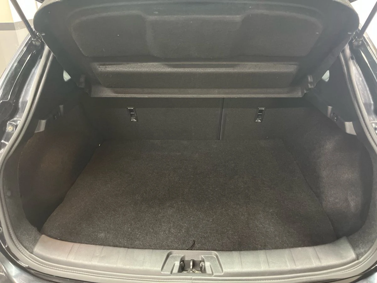 Nissan Qashqai, 2016г, передний привод, вариатор