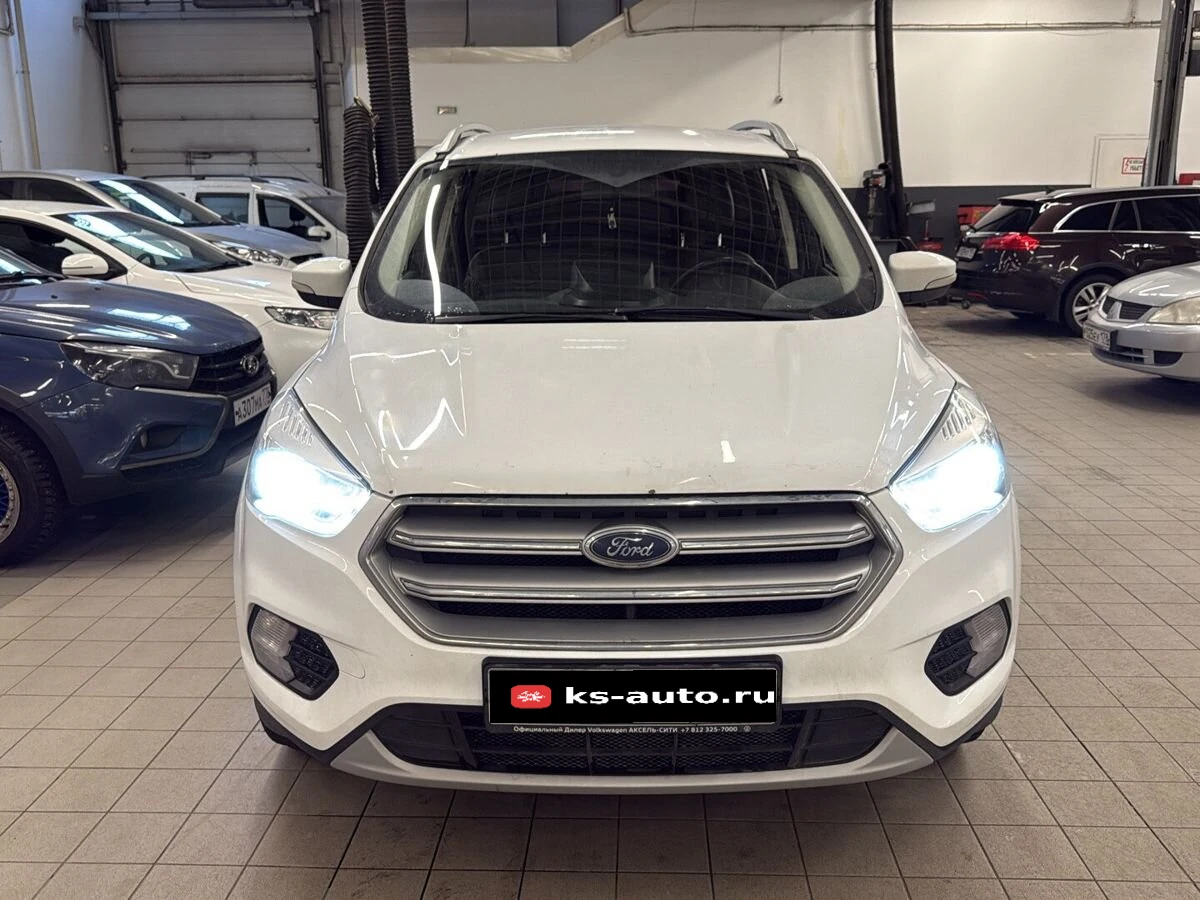 Ford Kuga, 2017г, передний привод, автомат