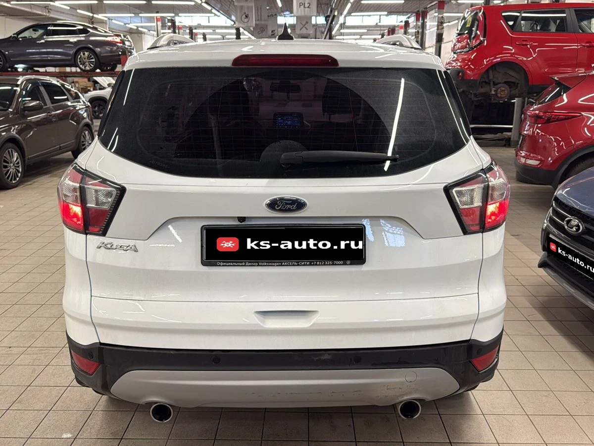 Ford Kuga, 2017г, передний привод, автомат