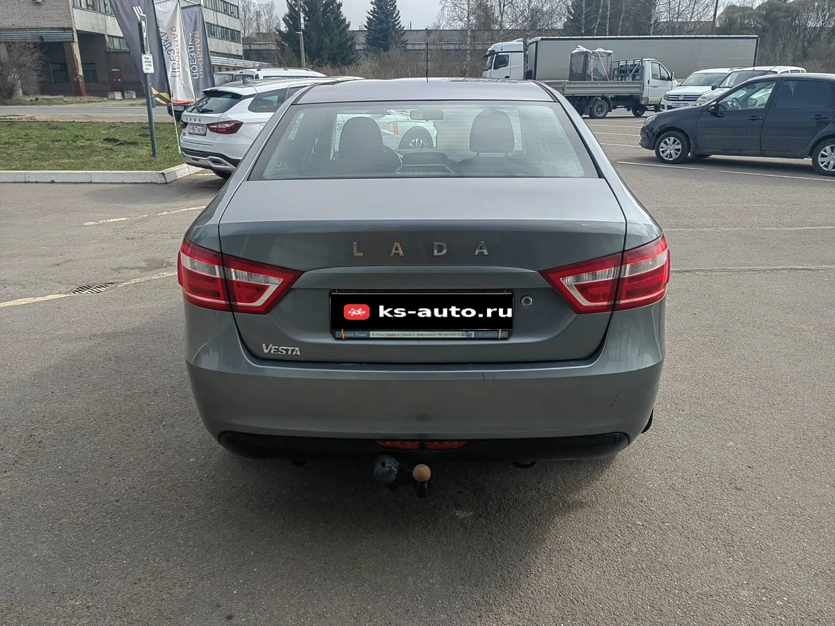 Lada (ВАЗ) Vesta, 2017г, передний привод, механика