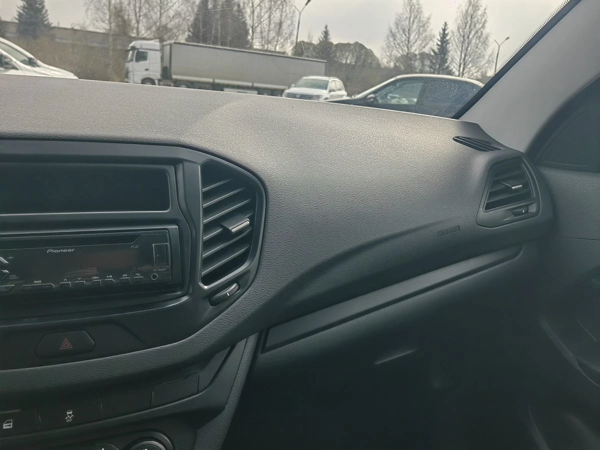 Lada (ВАЗ) Vesta, 2017г, передний привод, механика