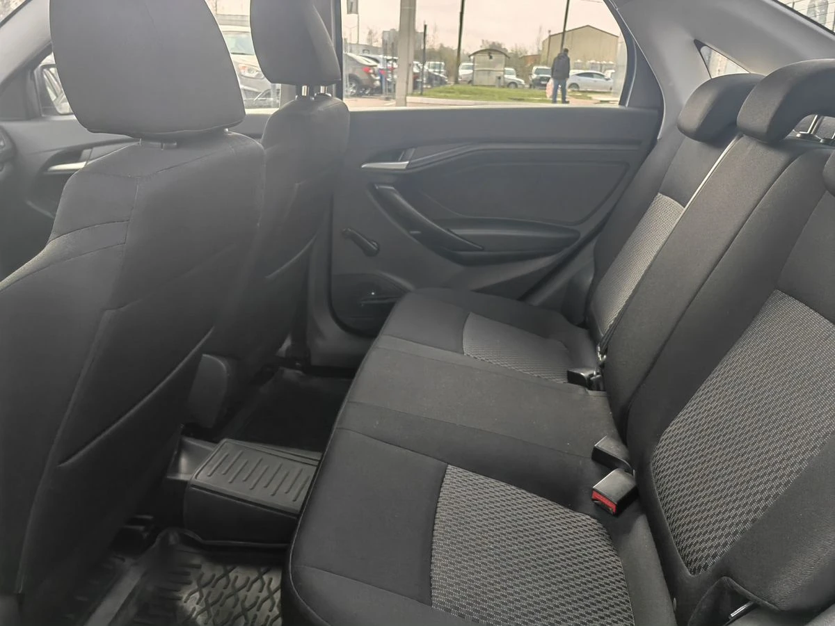 Lada (ВАЗ) Vesta, 2017г, передний привод, механика