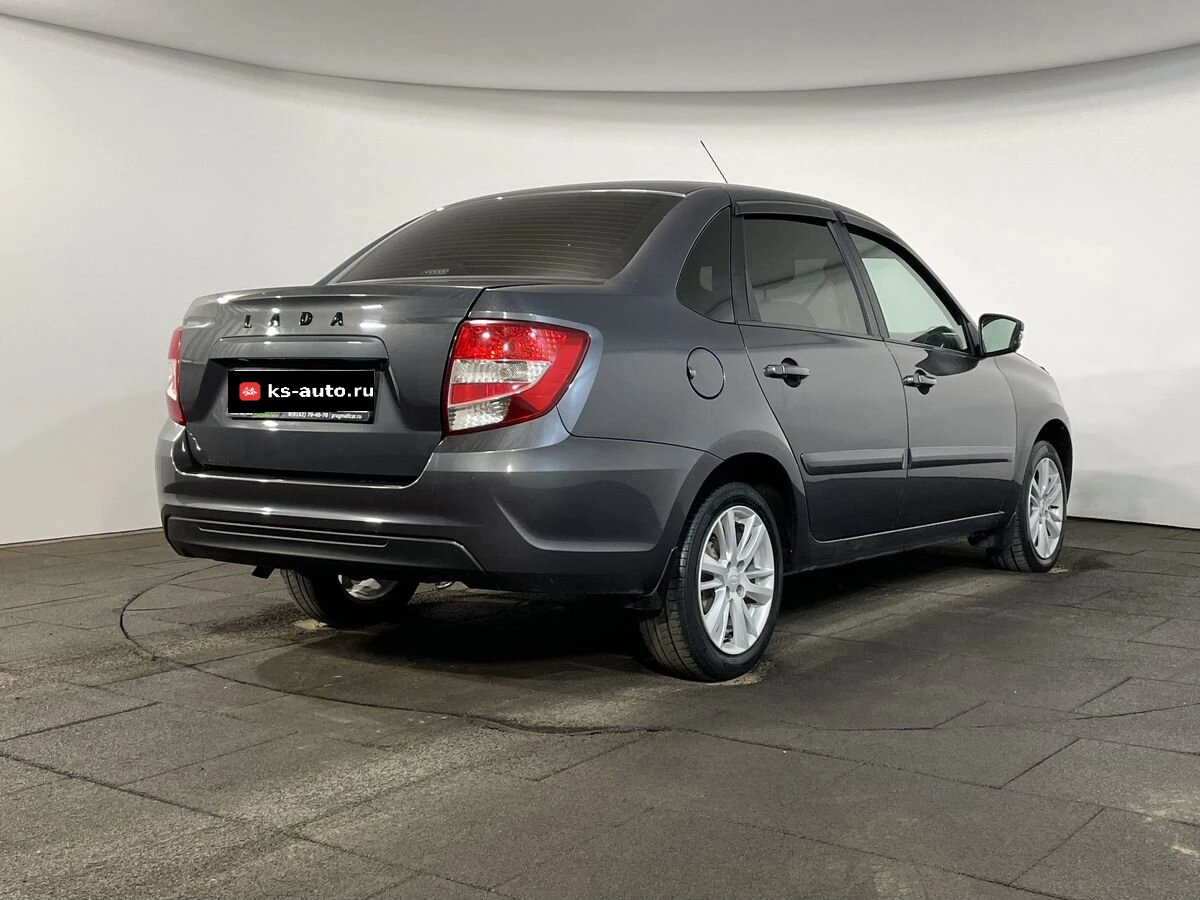 Lada (ВАЗ) Granta, 2021г, передний привод, механика