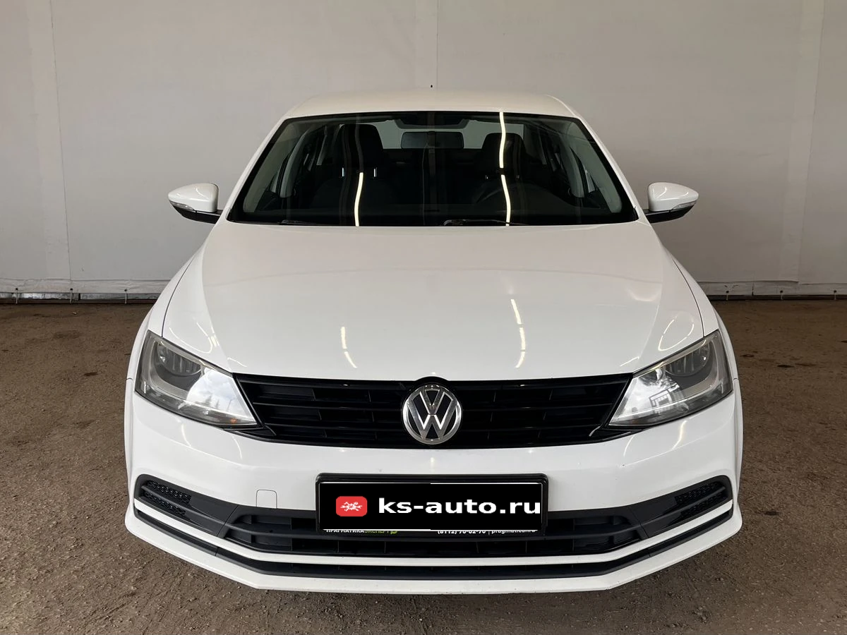 Volkswagen Jetta, 2015г, передний привод, механика