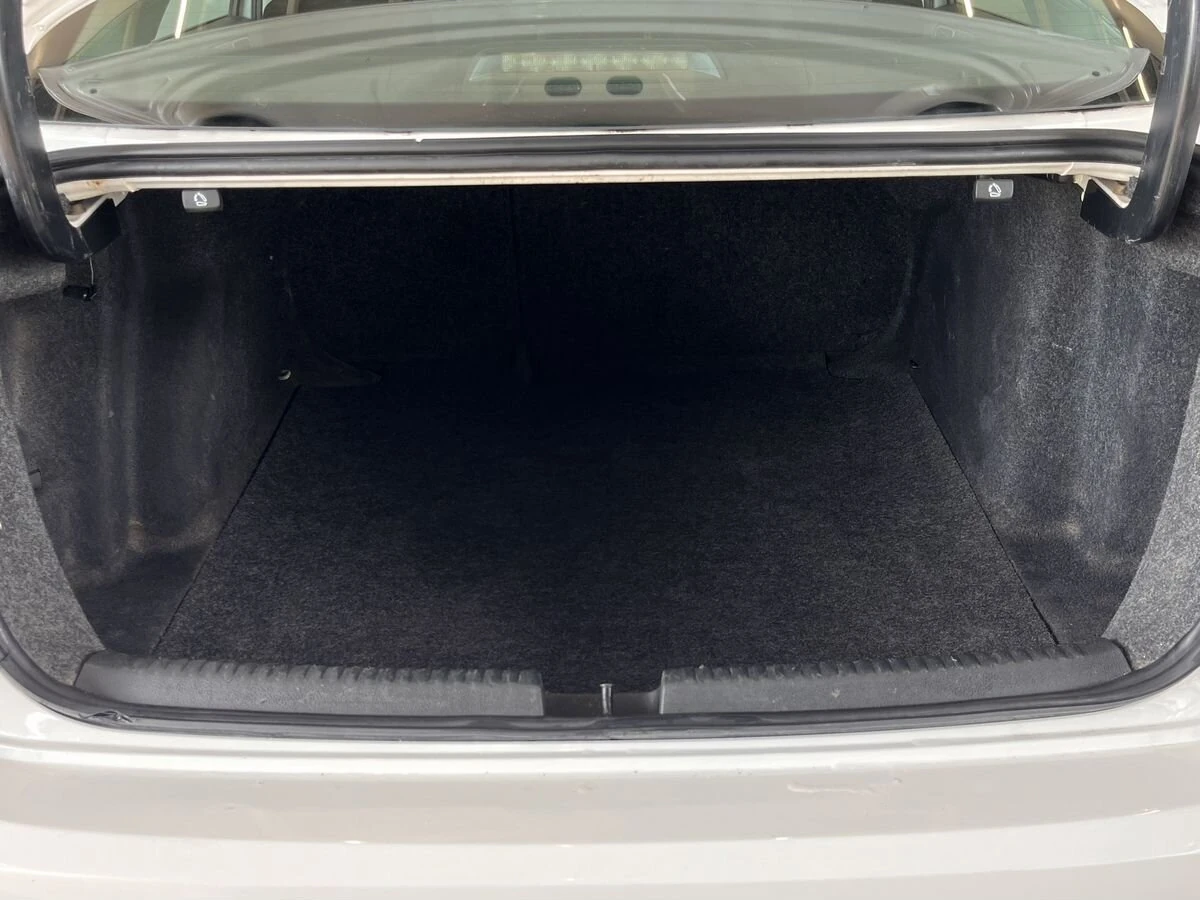 Volkswagen Jetta, 2015г, передний привод, механика