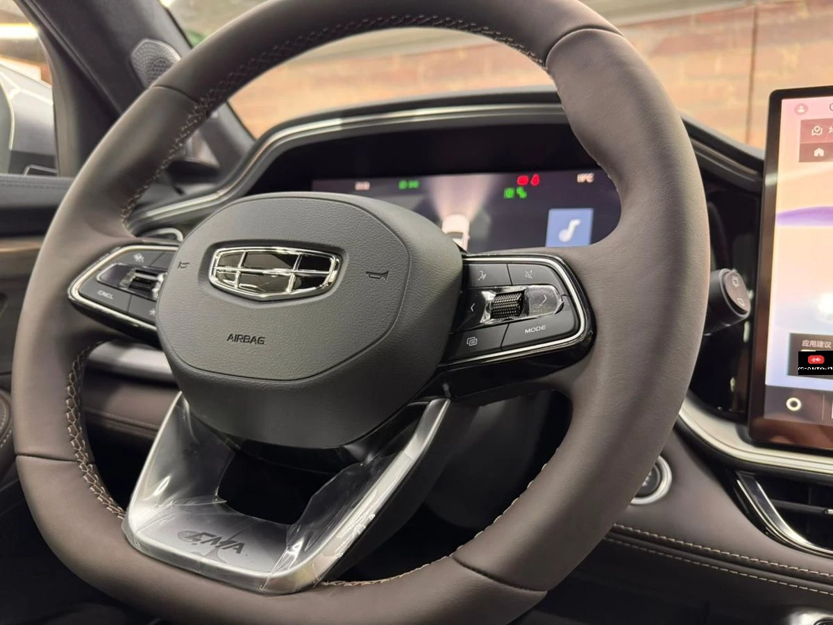 Geely Xingyue L, 2026г, полный привод, автомат