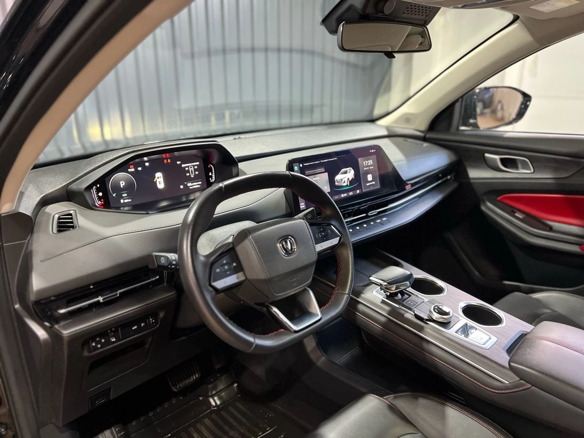 Changan CS55 Plus, 2023г, передний привод, робот