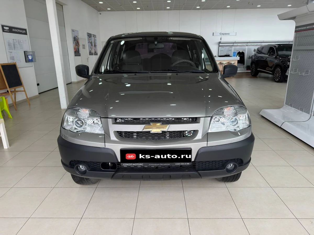 Chevrolet Niva, 2009г, полный привод, механика
