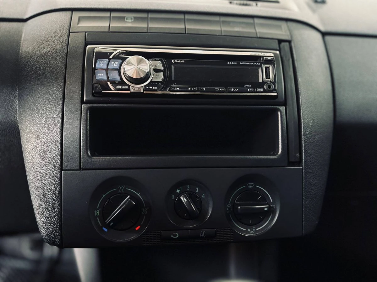 Skoda Fabia, 2005г, передний привод, механика