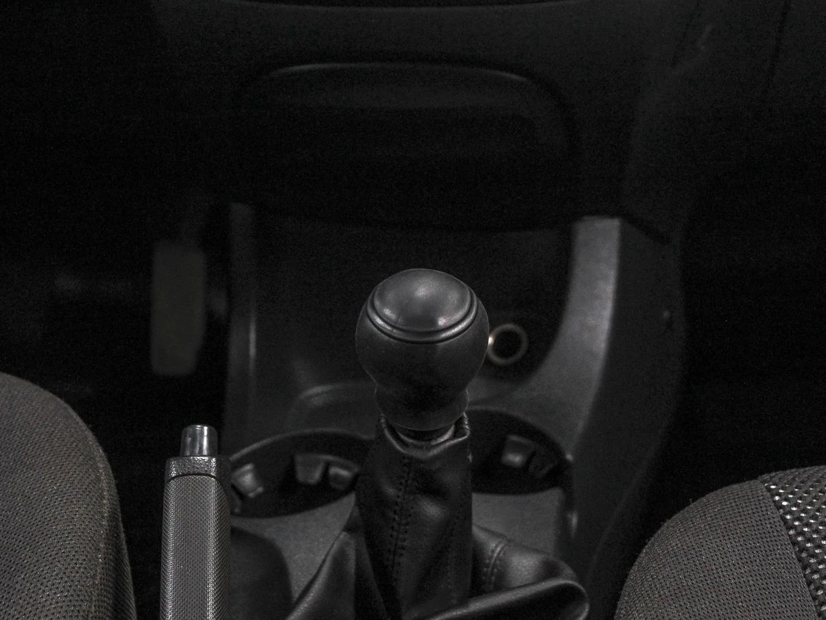 Kia Sportage, 2005г, передний привод, механика