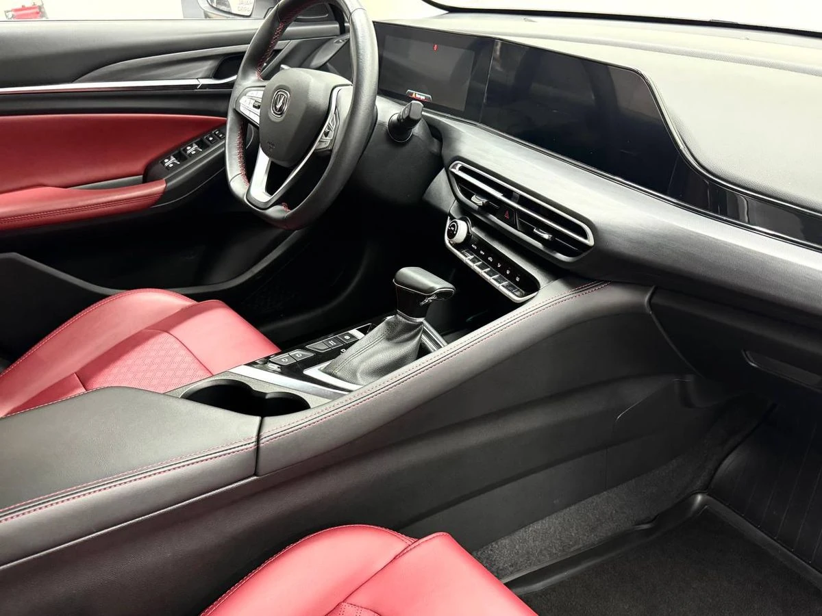 Changan Eado Plus, 2023г, передний привод, робот