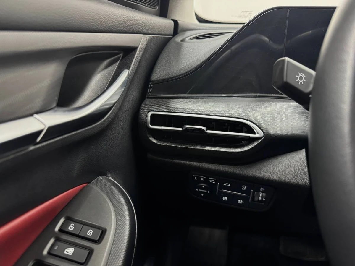 Changan Eado Plus, 2023г, передний привод, робот