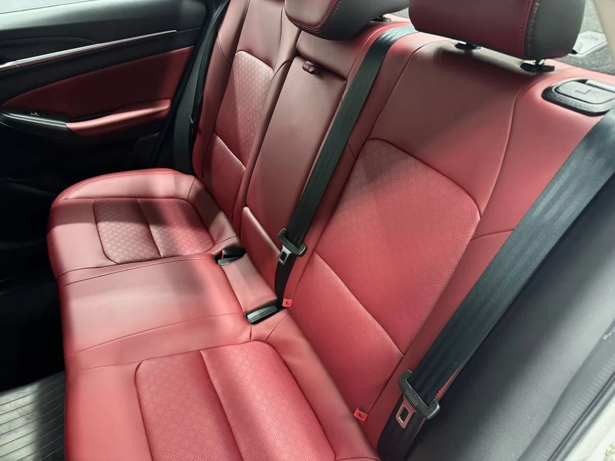 Changan Eado Plus, 2023г, передний привод, робот