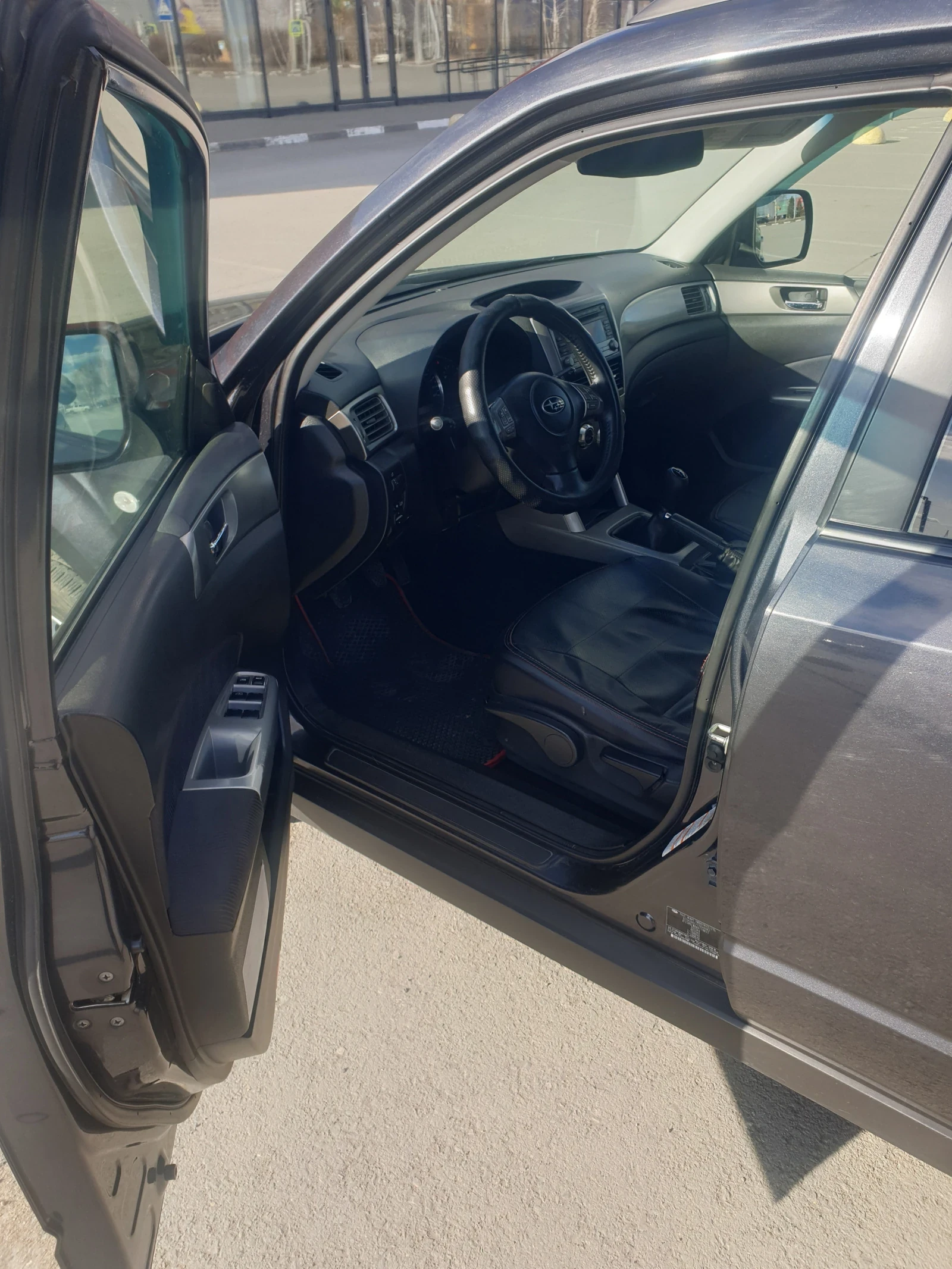 Subaru Forester, 2010г, полный привод, механика