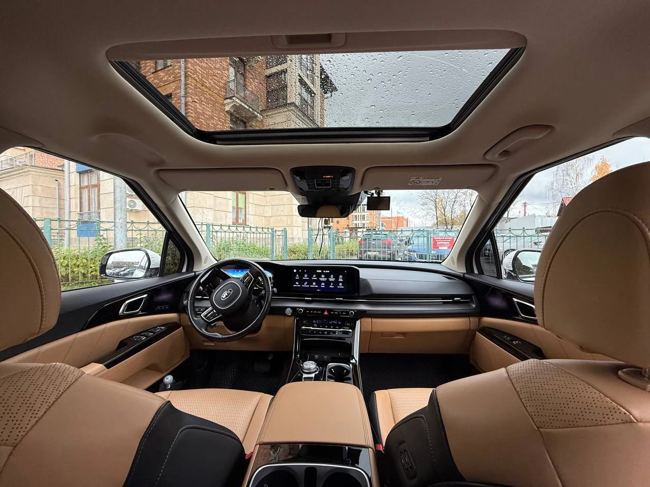 Kia Carnival, 2021г, передний привод, автомат