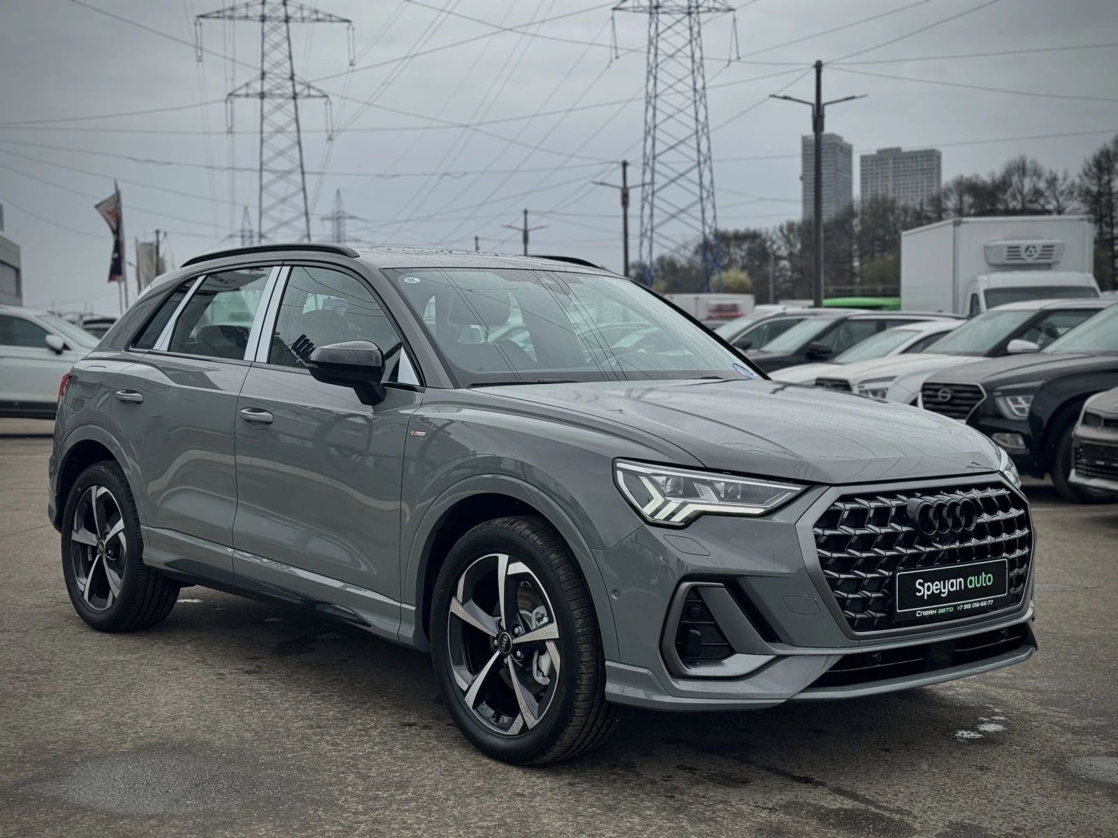 Audi Q3, 2025г, полный привод, робот