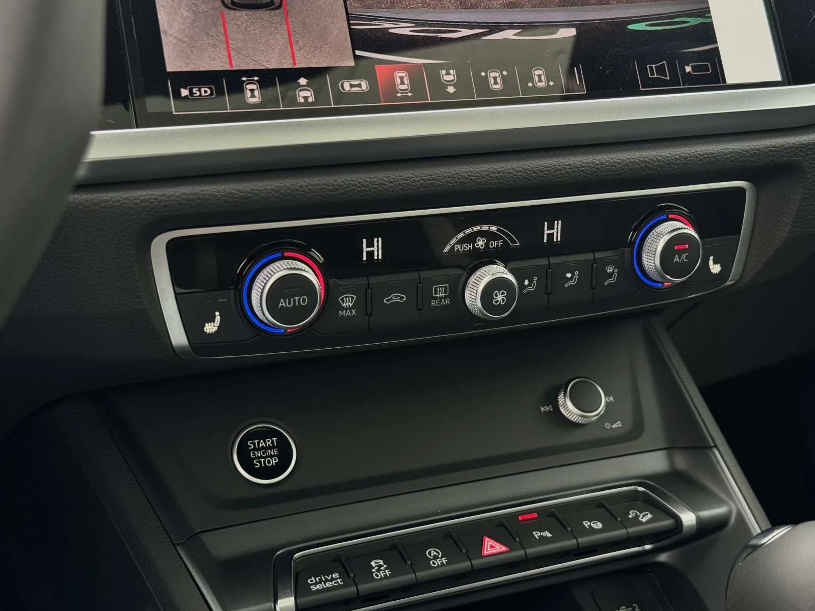 Audi Q3, 2025г, полный привод, робот