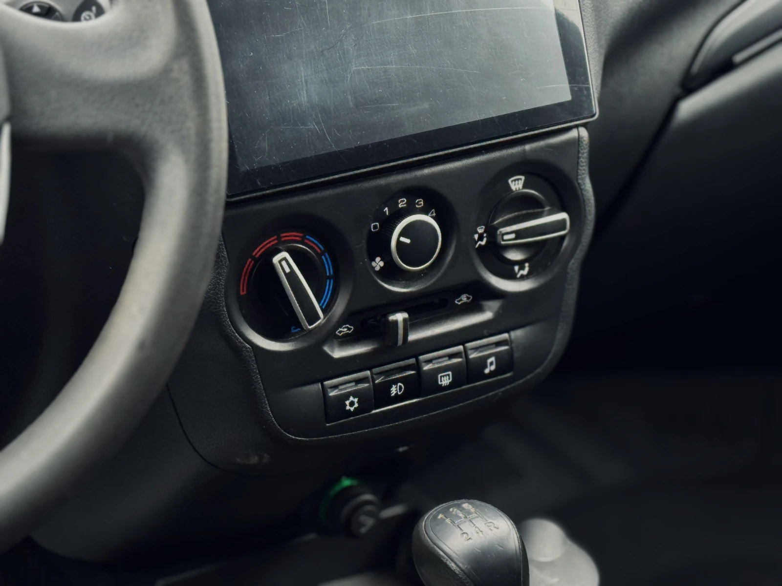 Lada (ВАЗ) Granta, 2019г, передний привод, механика