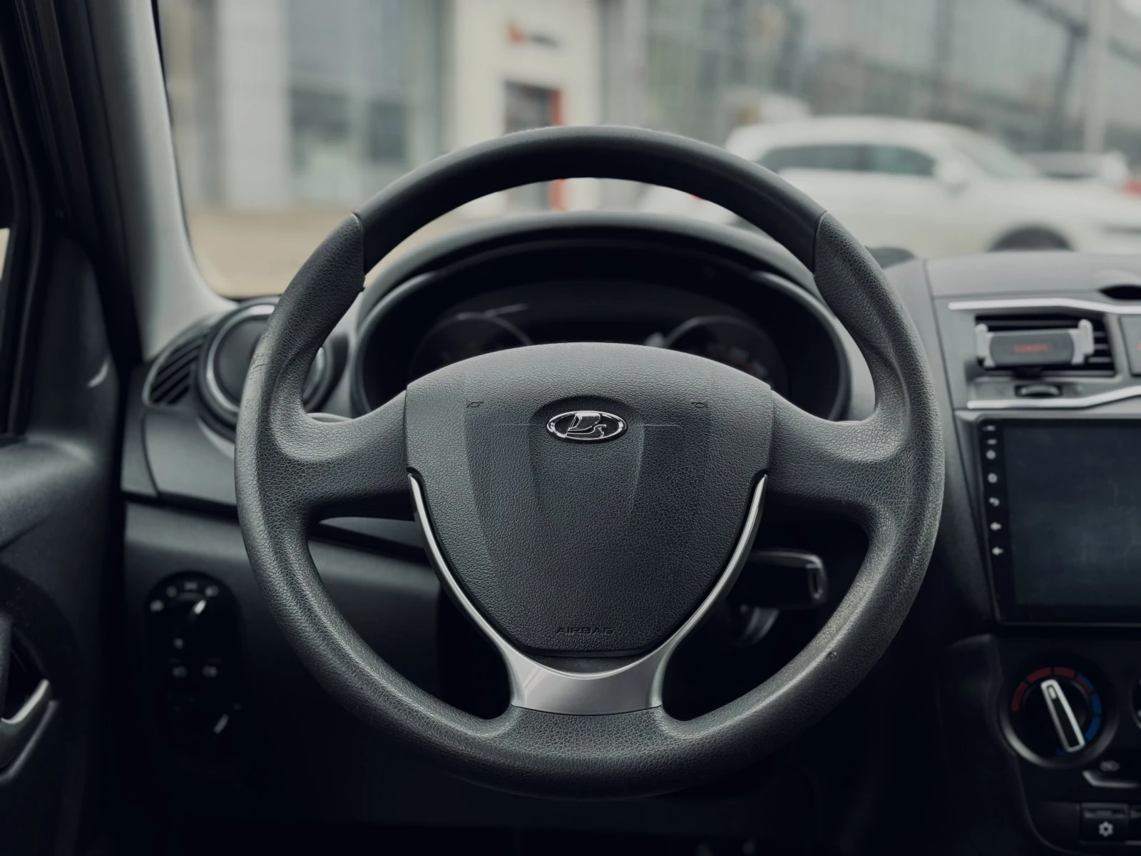 Lada (ВАЗ) Granta, 2019г, передний привод, механика