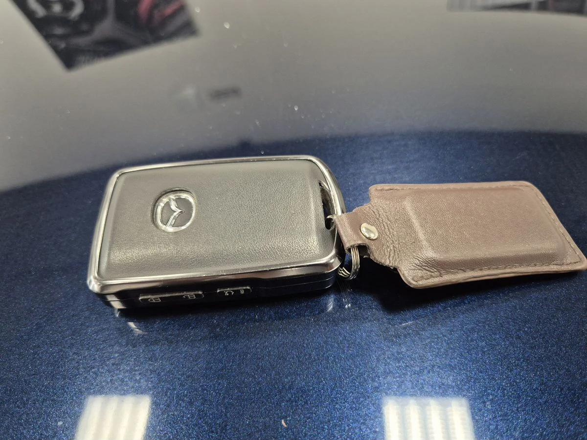 Mazda 3, 2021г, передний привод, автомат