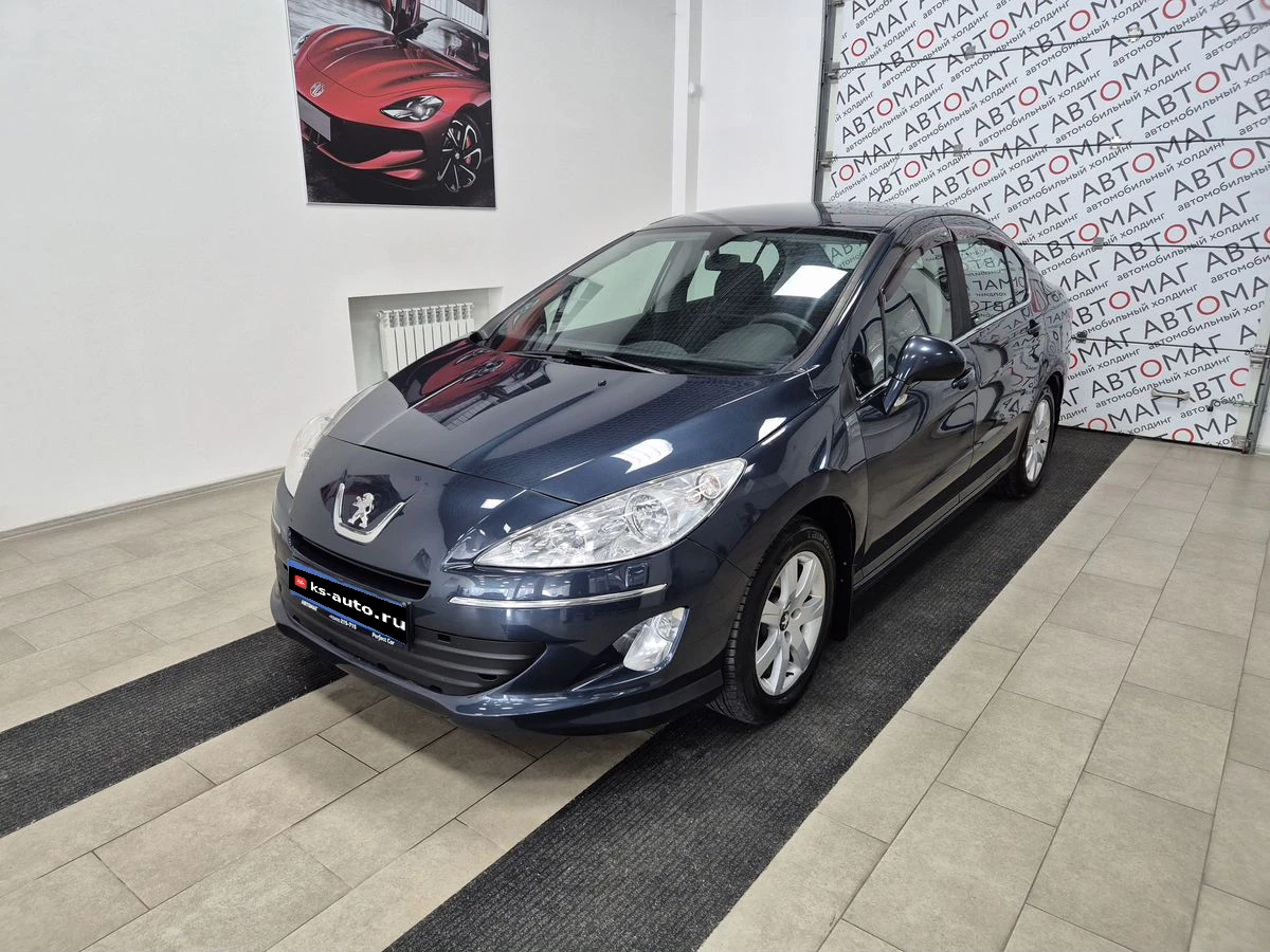 Peugeot 408, 2013г., передний привод, автомат