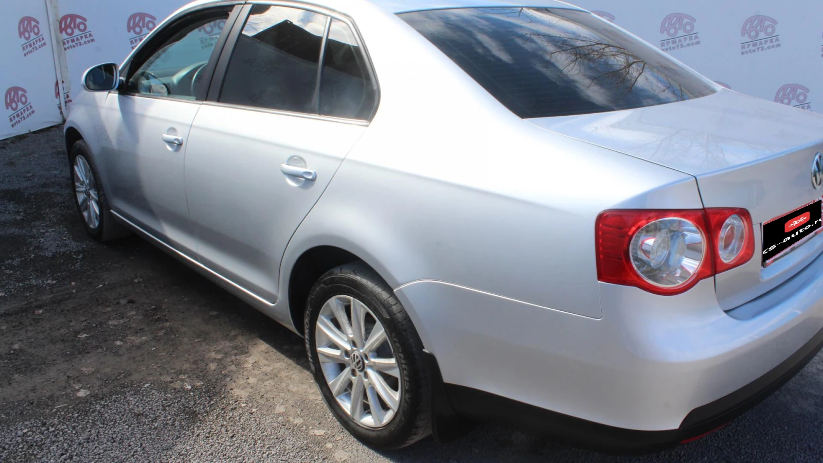 Volkswagen Jetta, 2009г, передний привод, механика