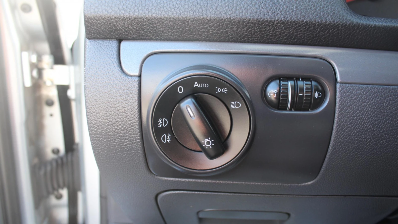 Volkswagen Jetta, 2009г, передний привод, механика