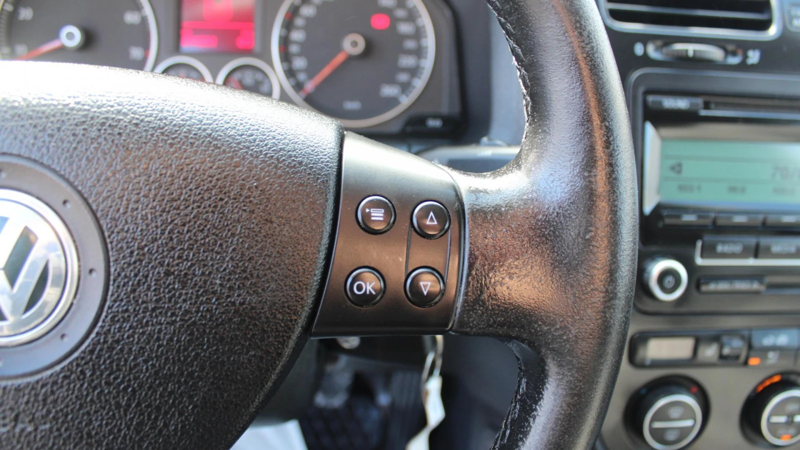 Volkswagen Jetta, 2009г, передний привод, механика