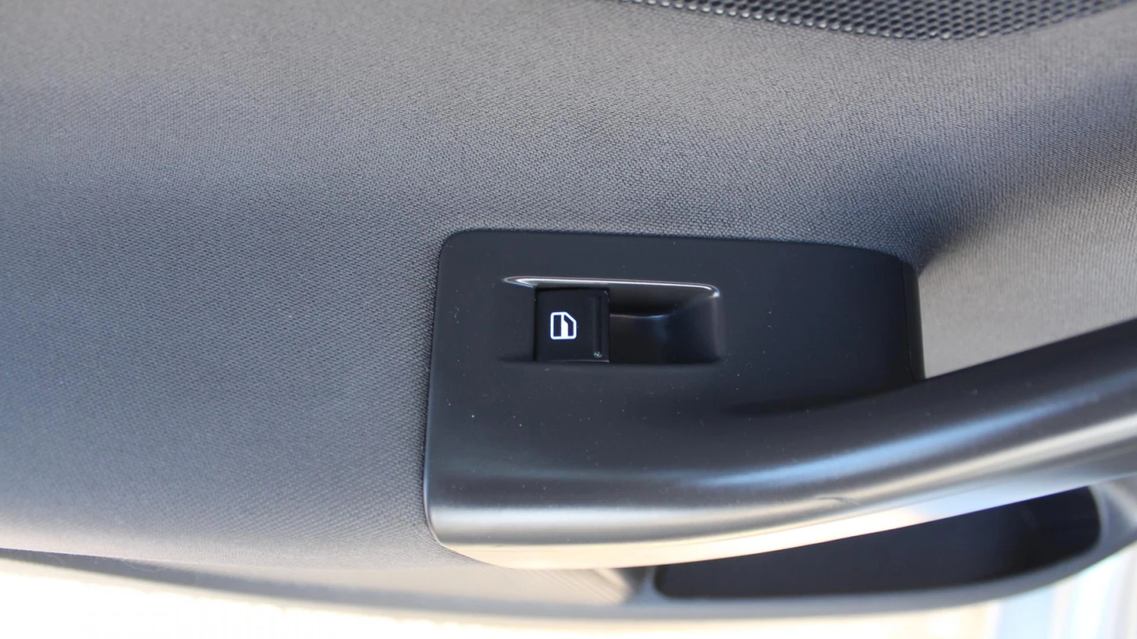 Volkswagen Jetta, 2009г, передний привод, механика