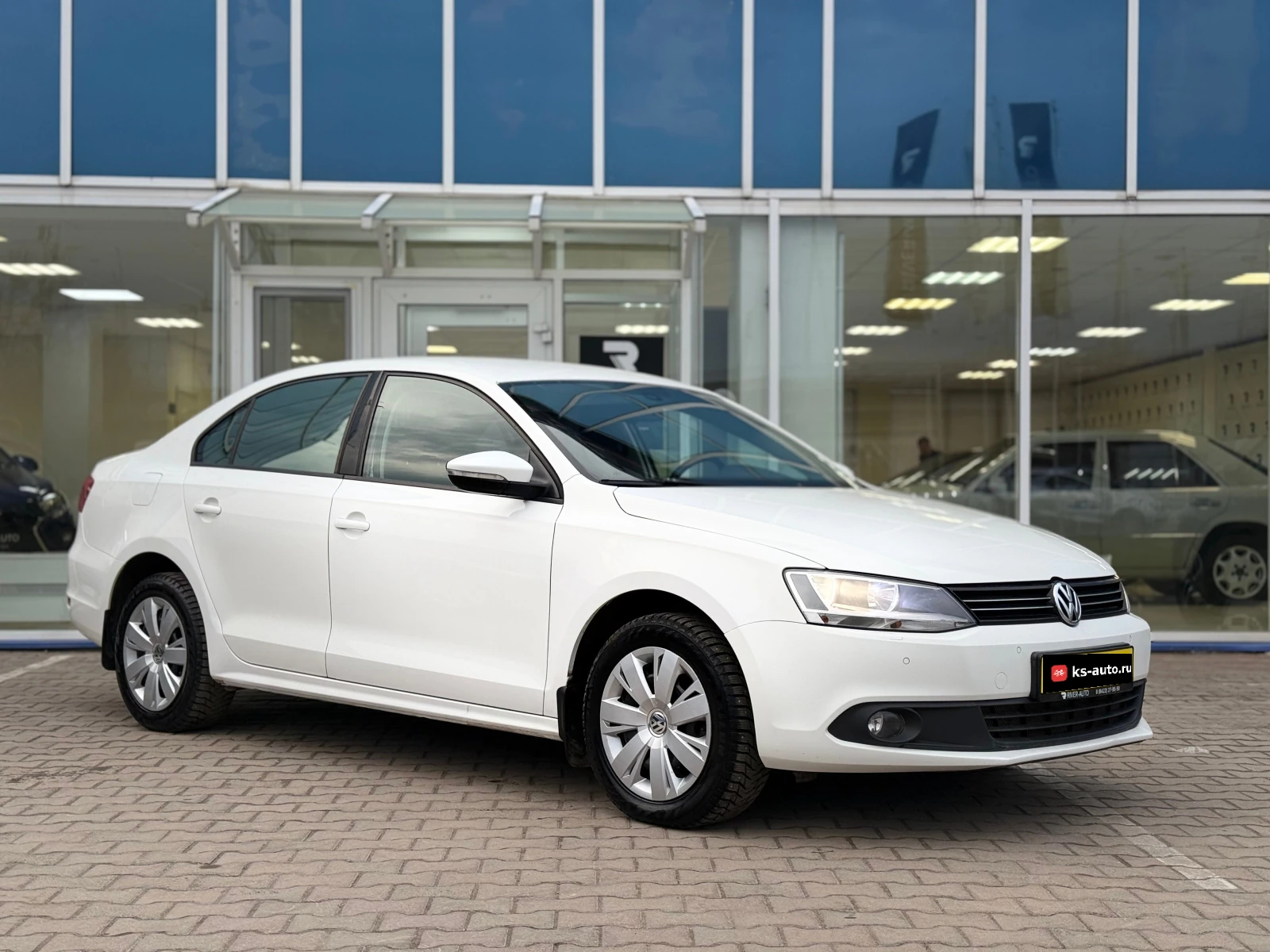 Volkswagen Jetta, 2012г, передний привод, автомат