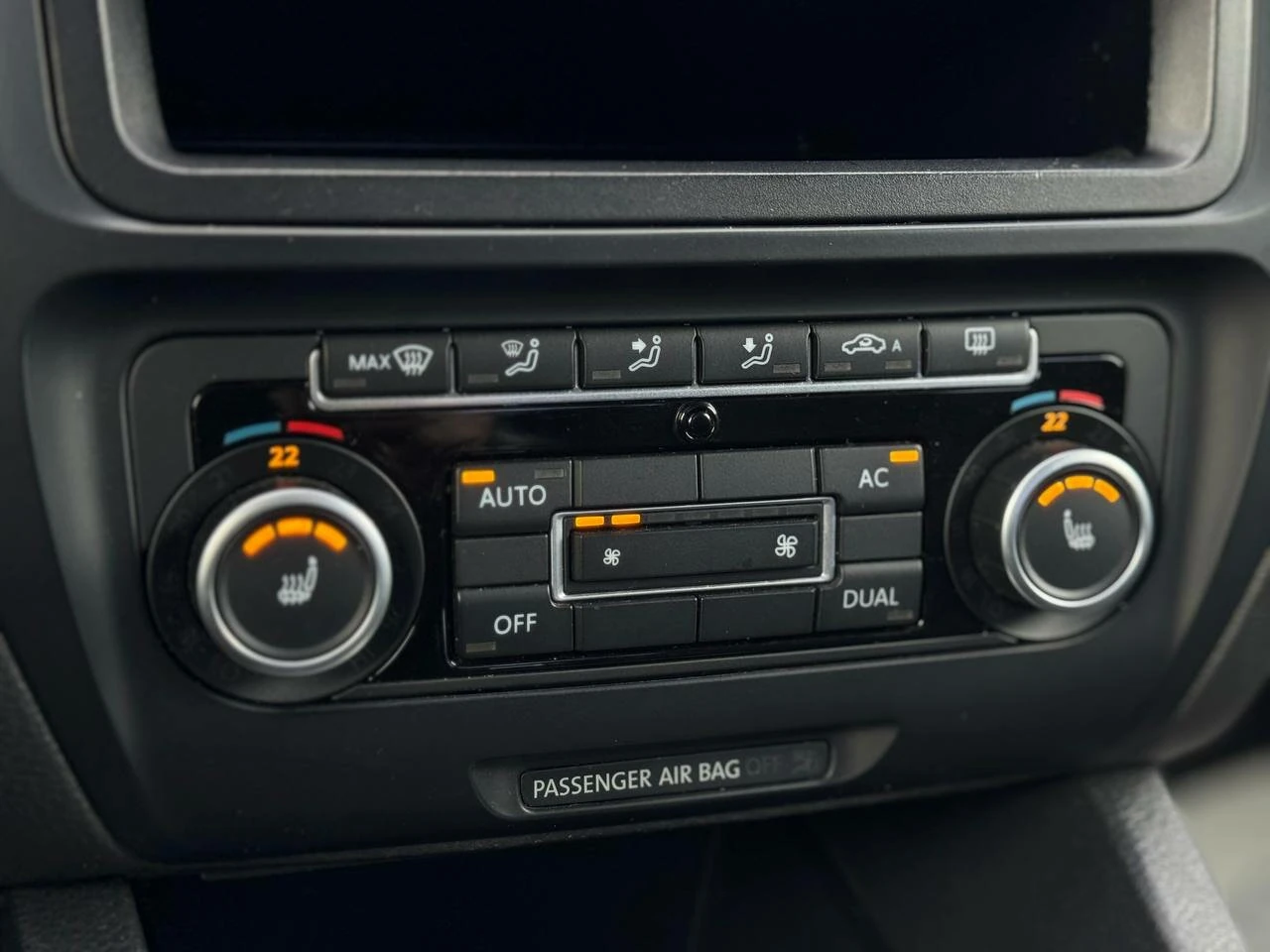 Volkswagen Jetta, 2012г, передний привод, автомат