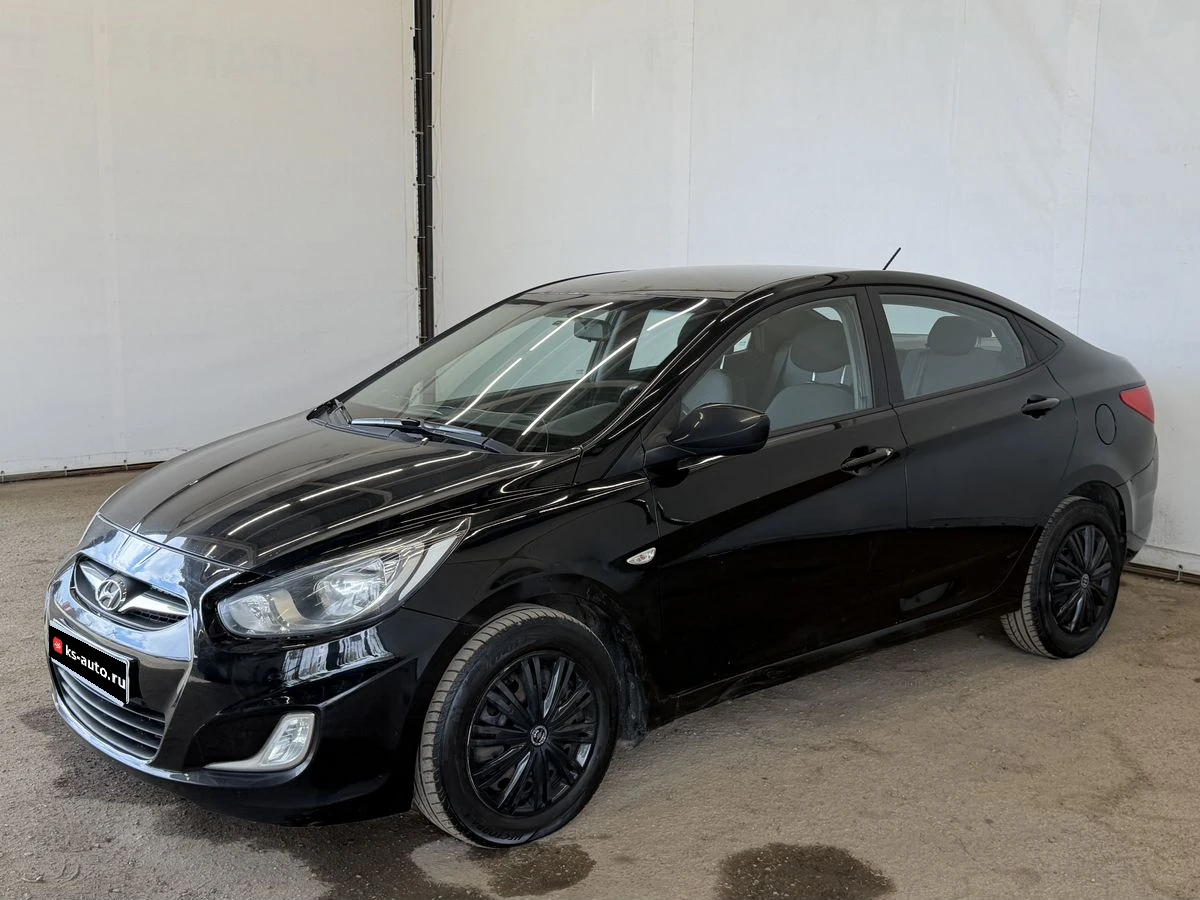 Hyundai Solaris, 2011г, передний привод, автомат