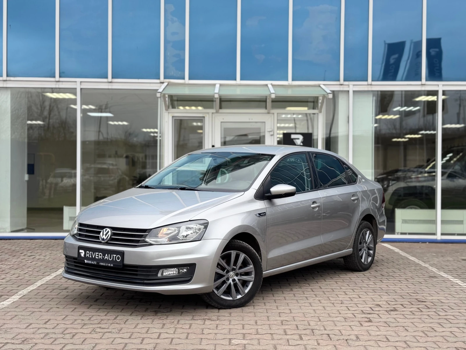 Volkswagen Polo, 2019г, передний привод, механика