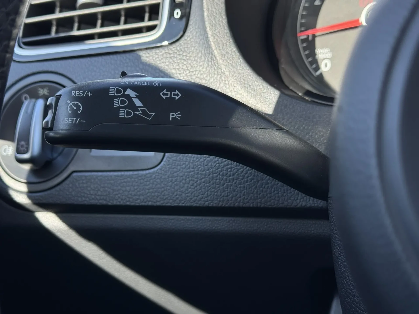 Volkswagen Polo, 2019г, передний привод, механика