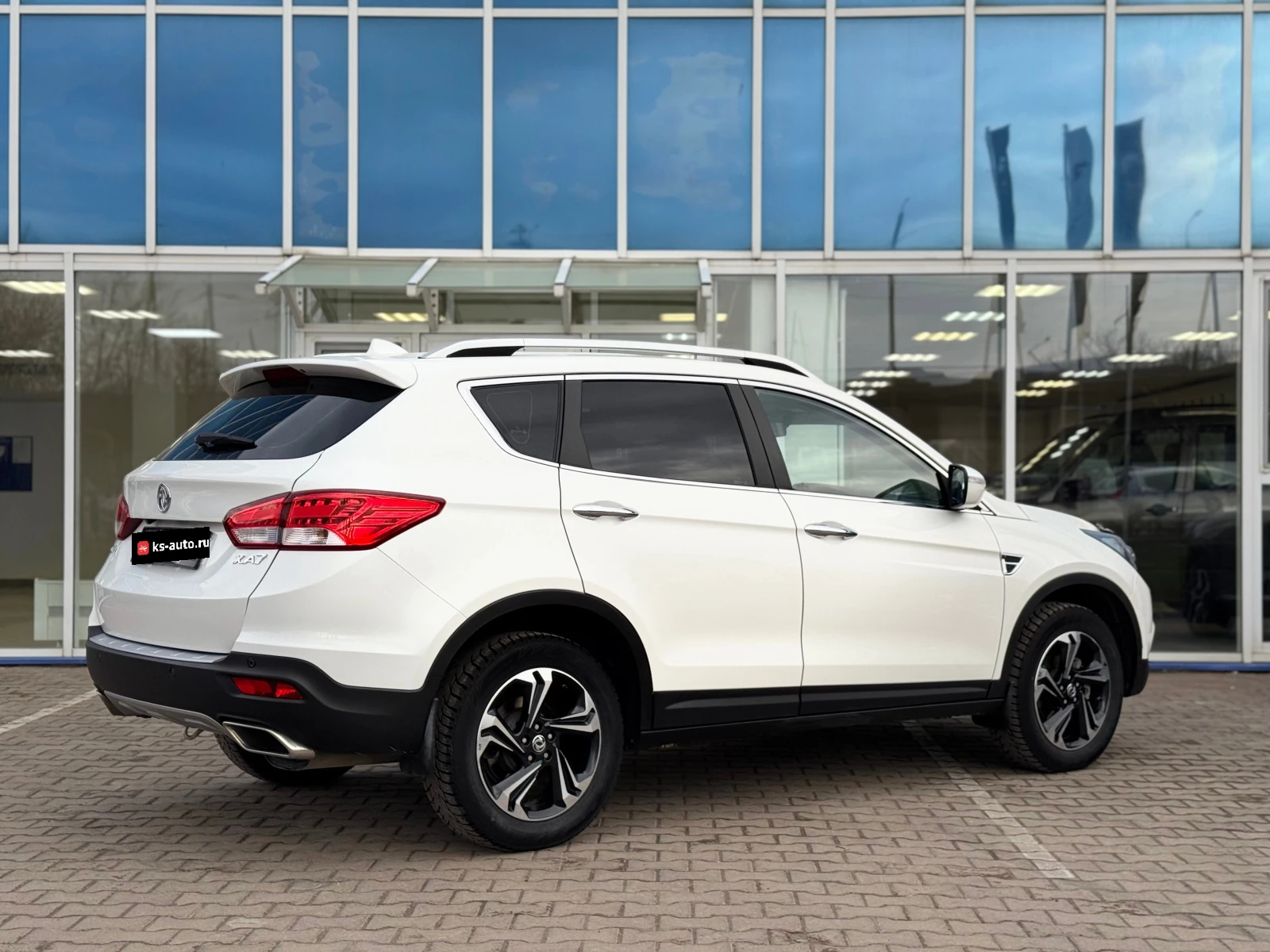 Dongfeng AX7, 2018г, передний привод, автомат
