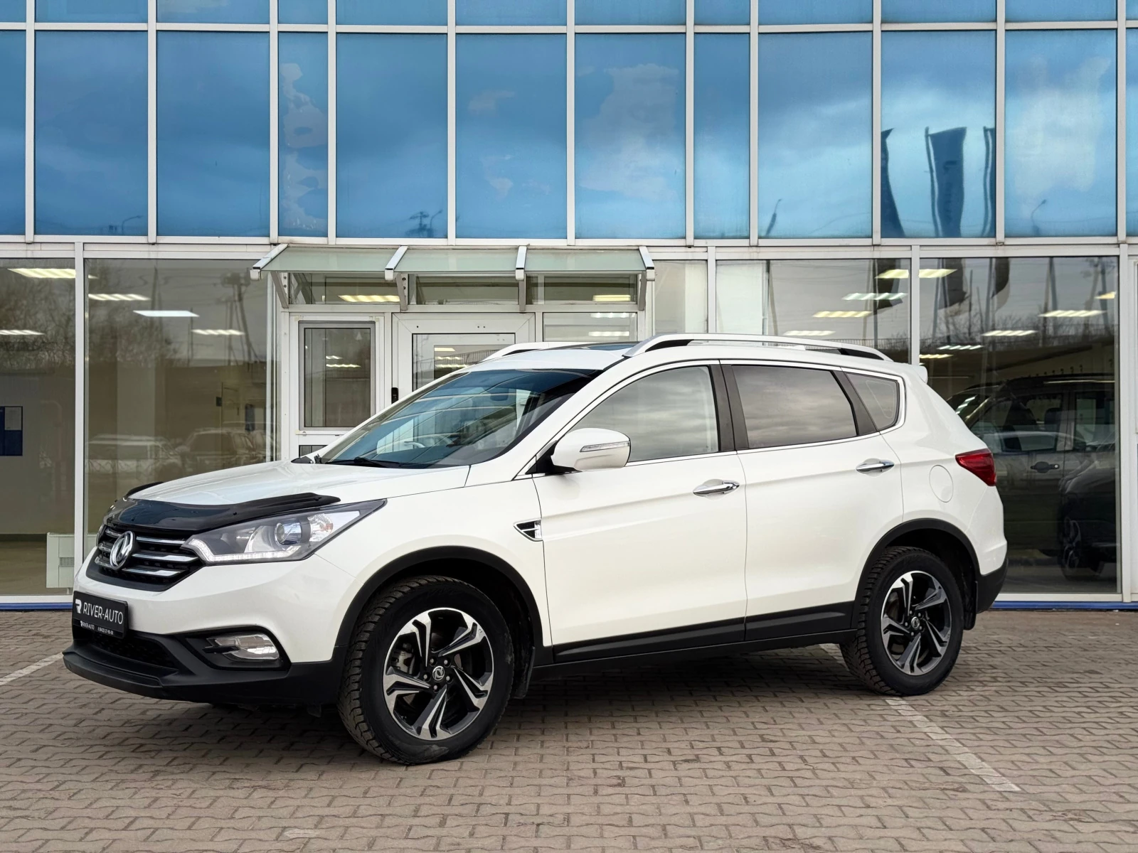 Dongfeng AX7, 2018г, передний привод, автомат