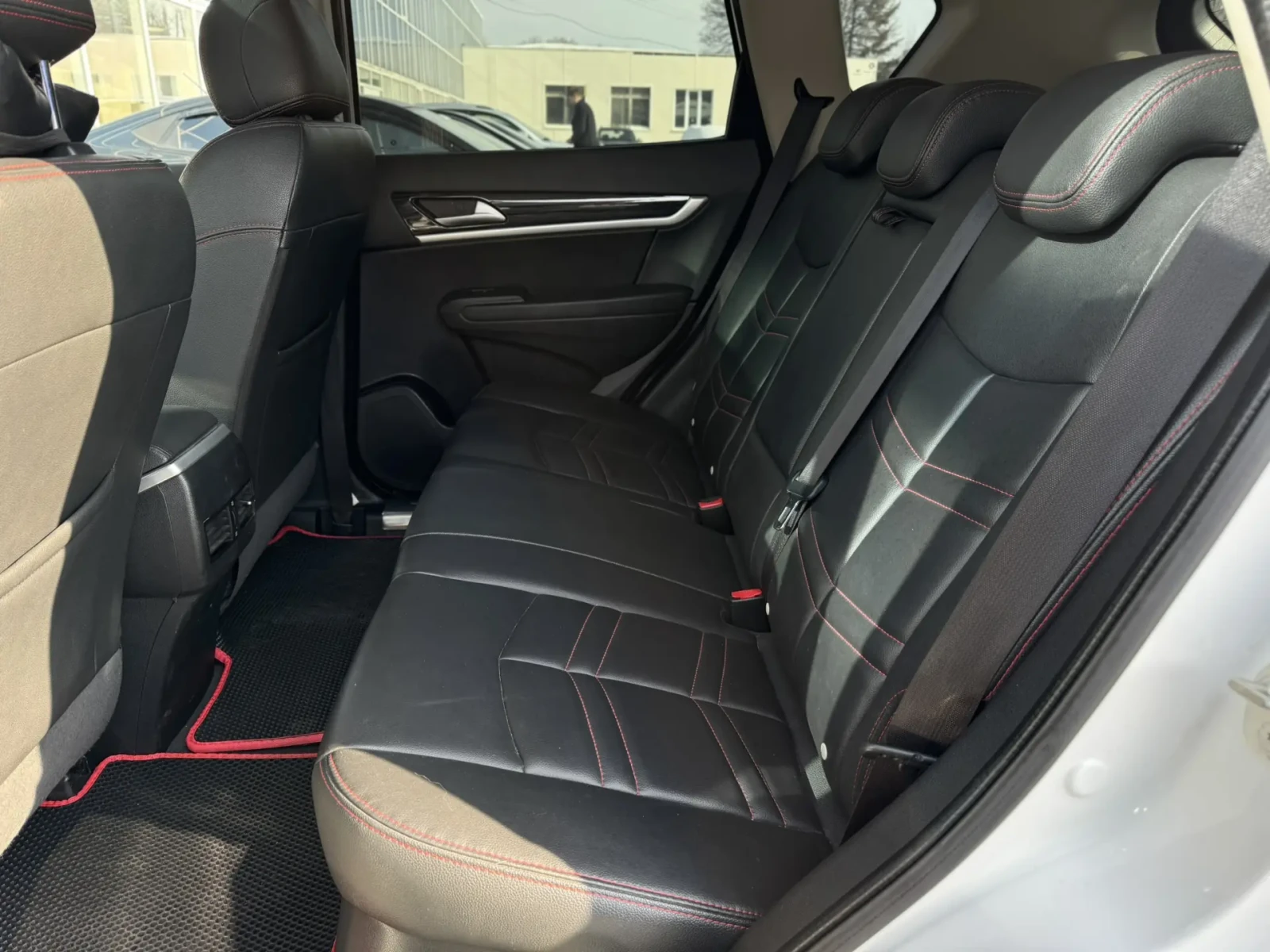 Dongfeng AX7, 2018г, передний привод, автомат