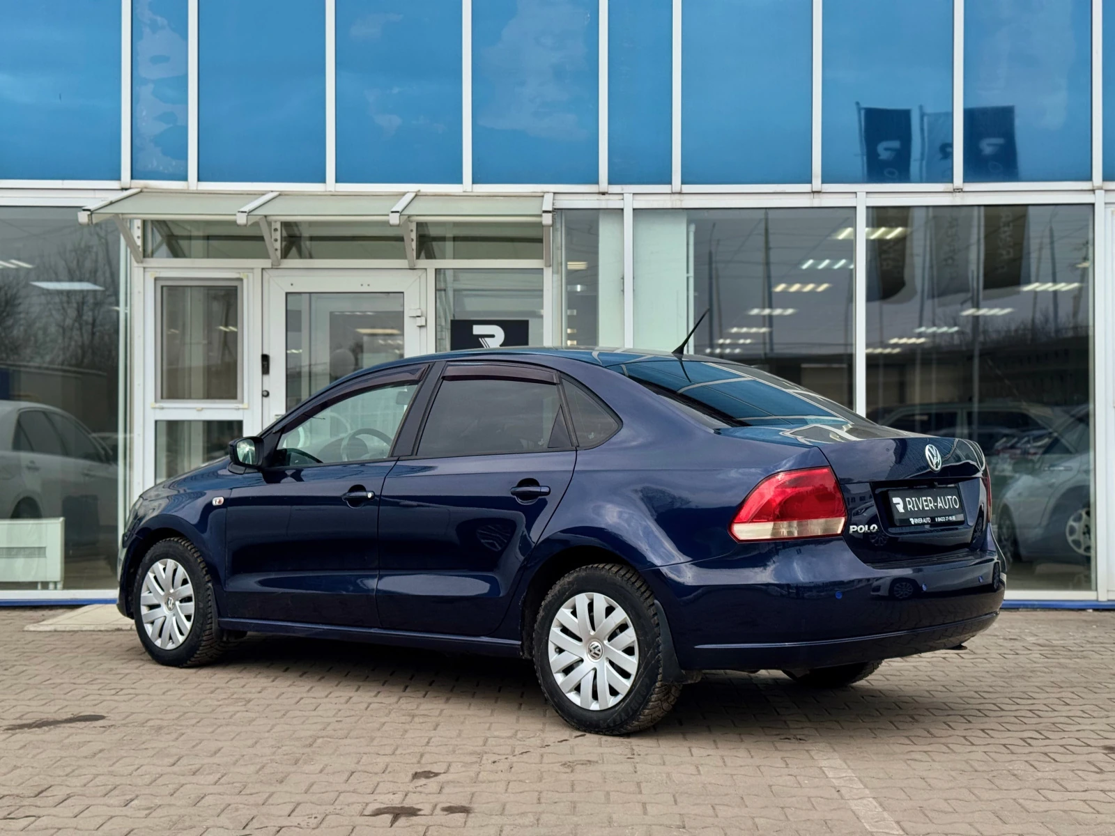 Volkswagen Polo, 2013г, передний привод, автомат