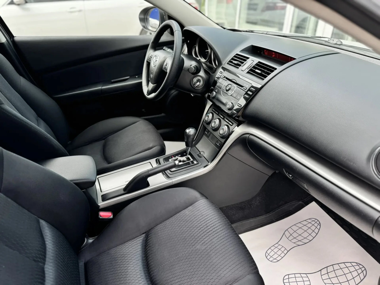 Mazda 6, 2011г, передний привод, автомат