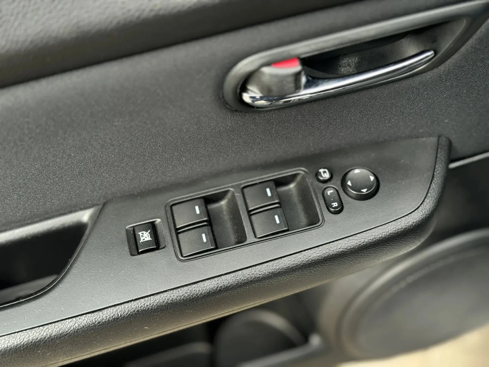 Mazda 6, 2011г, передний привод, автомат