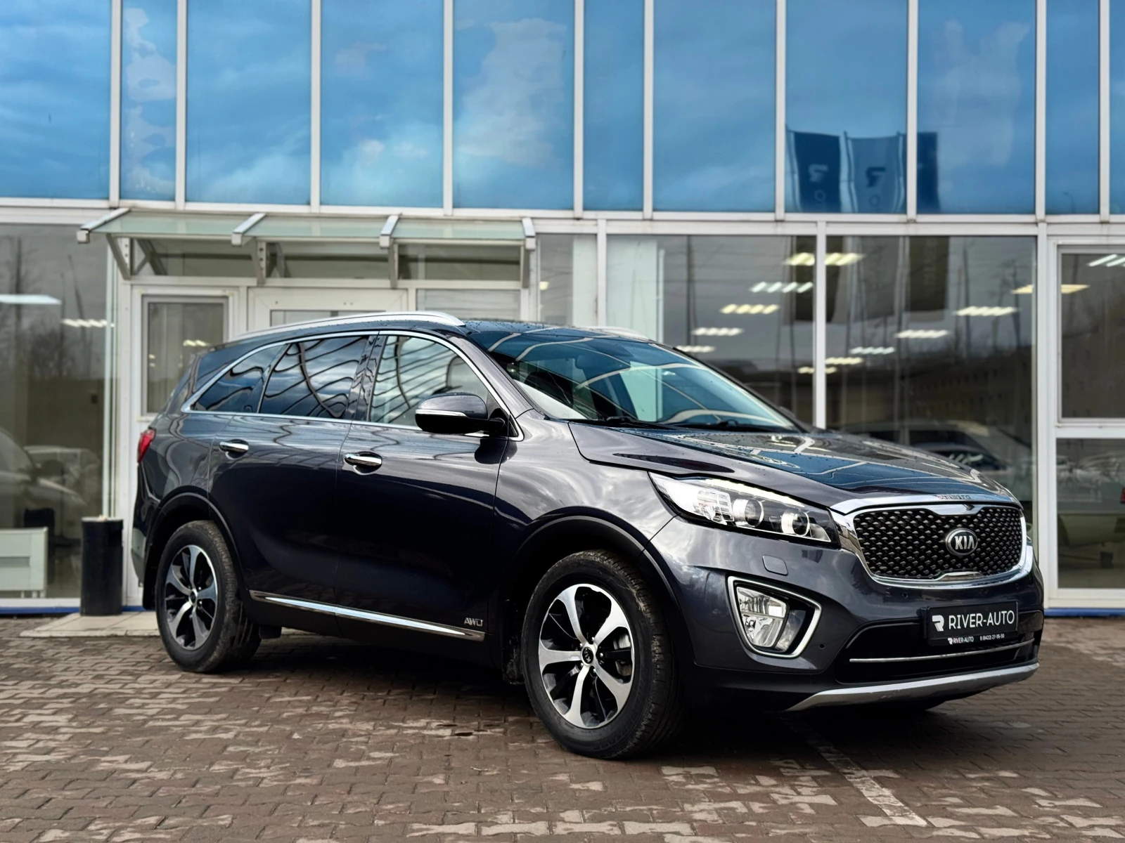 Kia Sorento, 2016г, полный привод, автомат