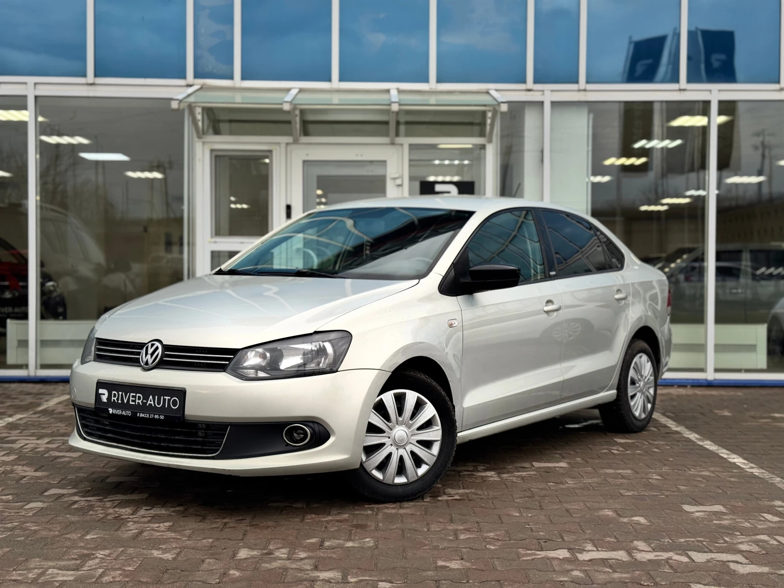 Volkswagen Polo, 2014г, передний привод, механика