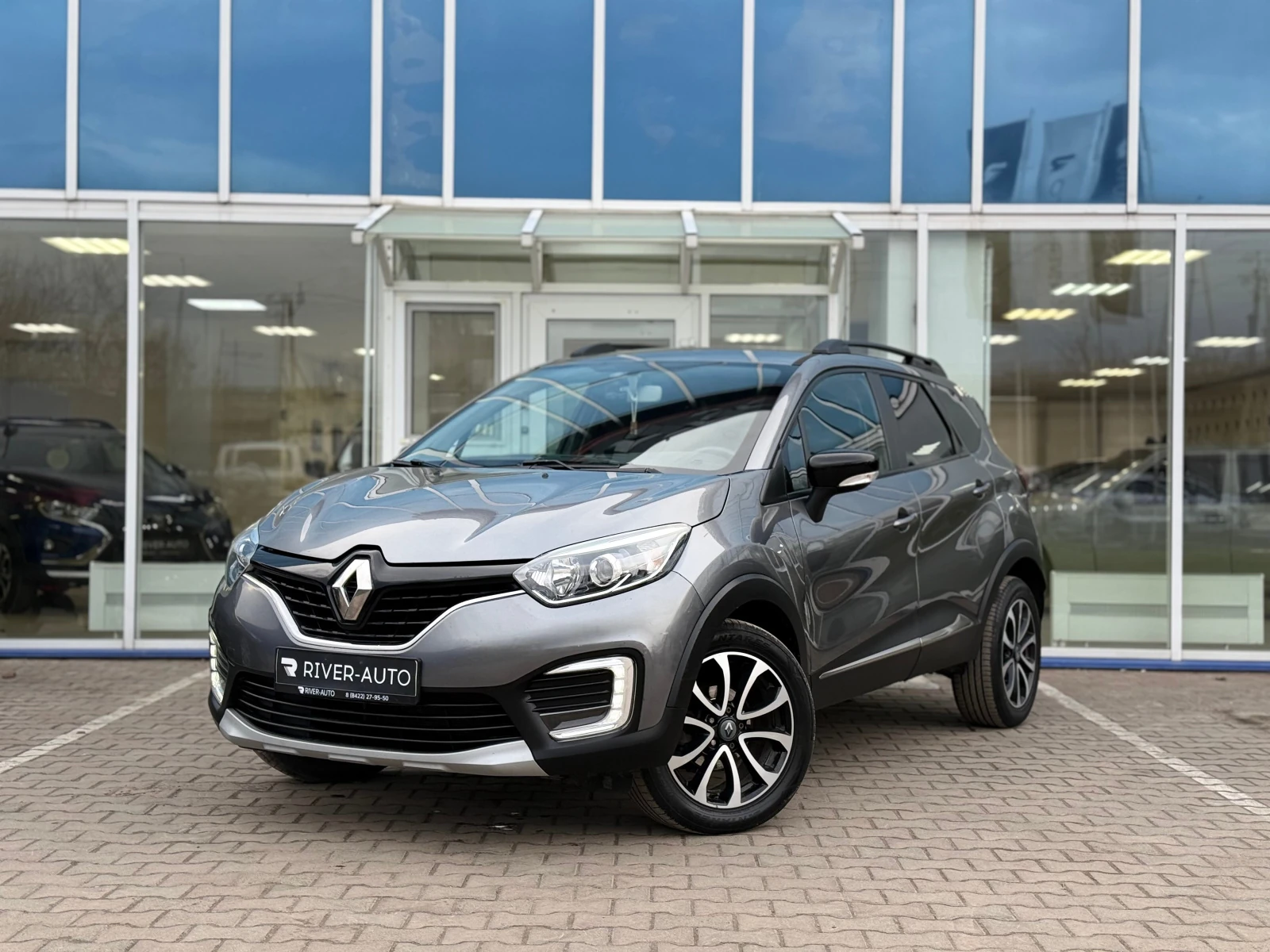 Renault Kaptur, 2016г., передний привод, вариатор