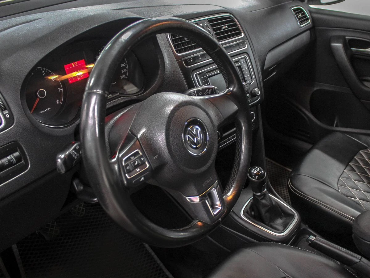 Volkswagen Polo, 2013г, передний привод, механика