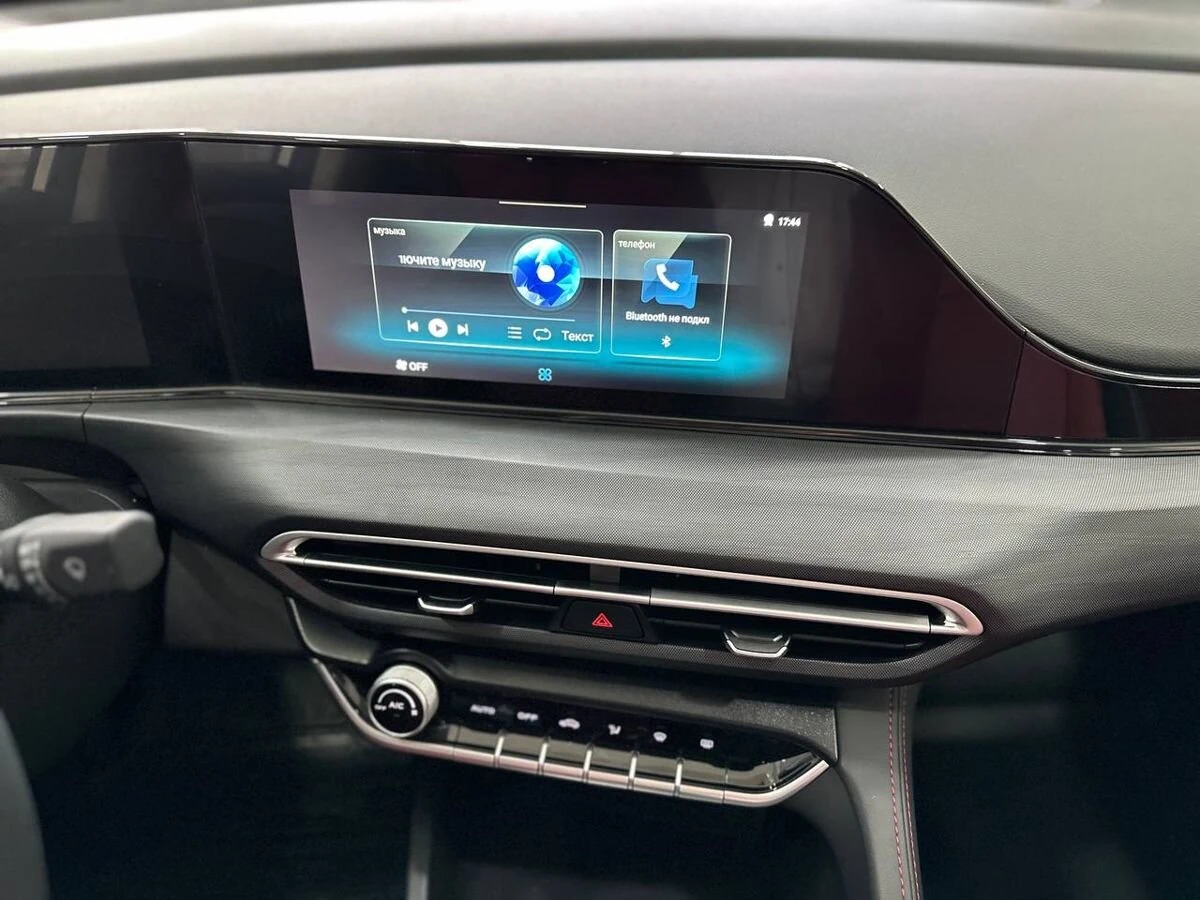 Changan Eado Plus, 2023г, передний привод, робот