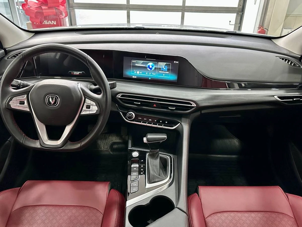 Changan Eado Plus, 2023г, передний привод, робот