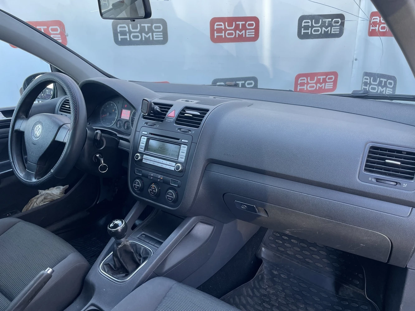 Volkswagen Golf, 2006г, передний привод, механика