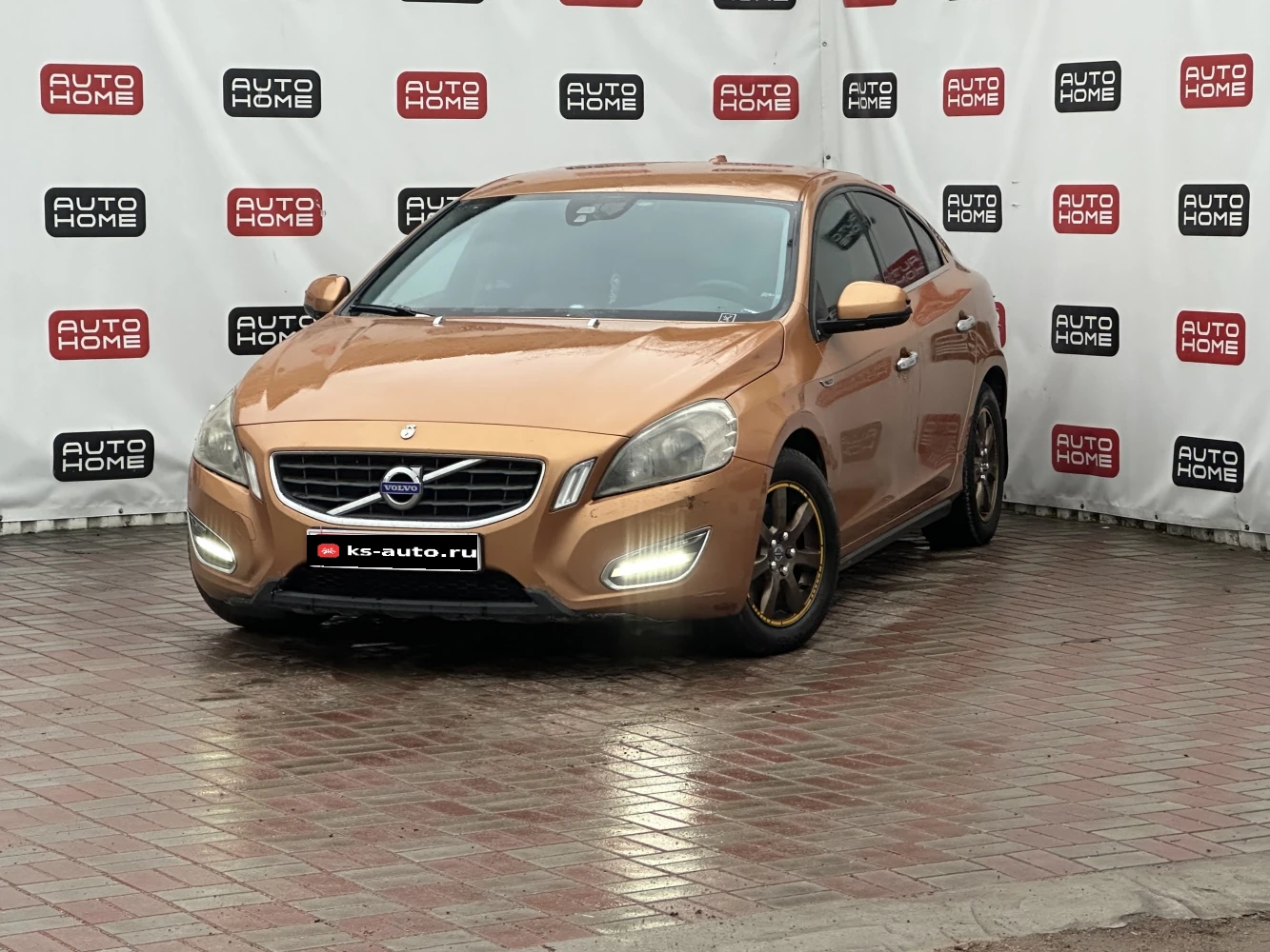 Volvo S60, 2011г, передний привод, автомат